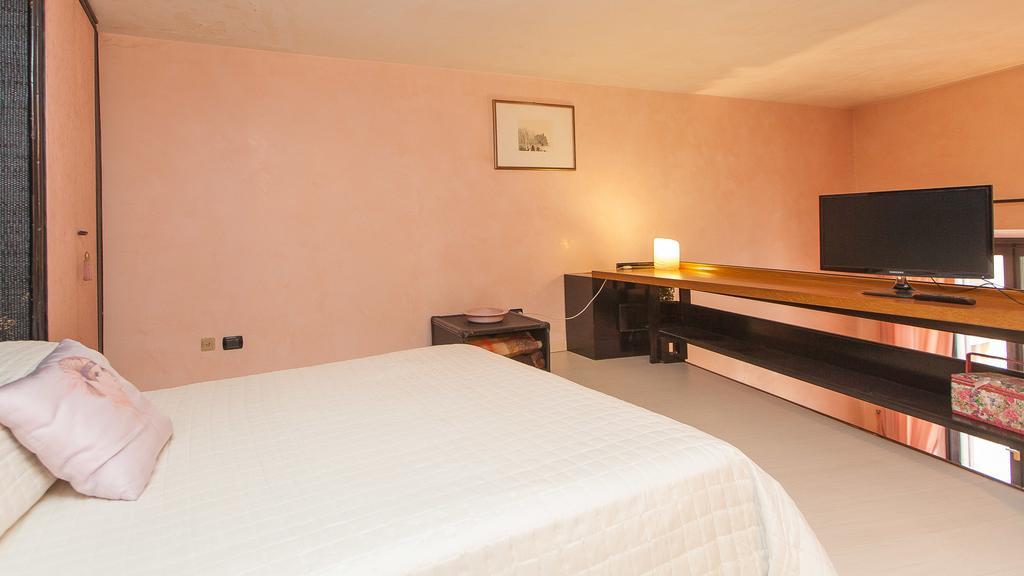Rental In Rome Navona Loft Apartment Rom